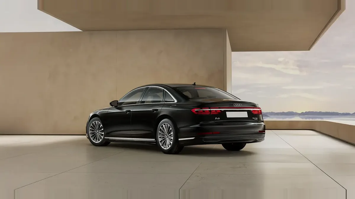 Audi A8 50 TDI 210kW (286CV) Quattro Tiptronic de renting para Burgos — Trasera