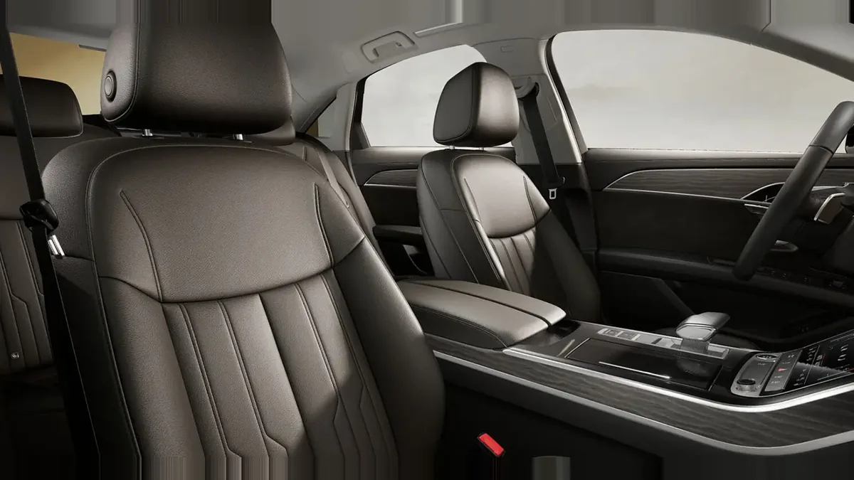 Audi A8 50 TDI 210kW (286CV) Quattro Tiptronic de renting para Burgos — Interior