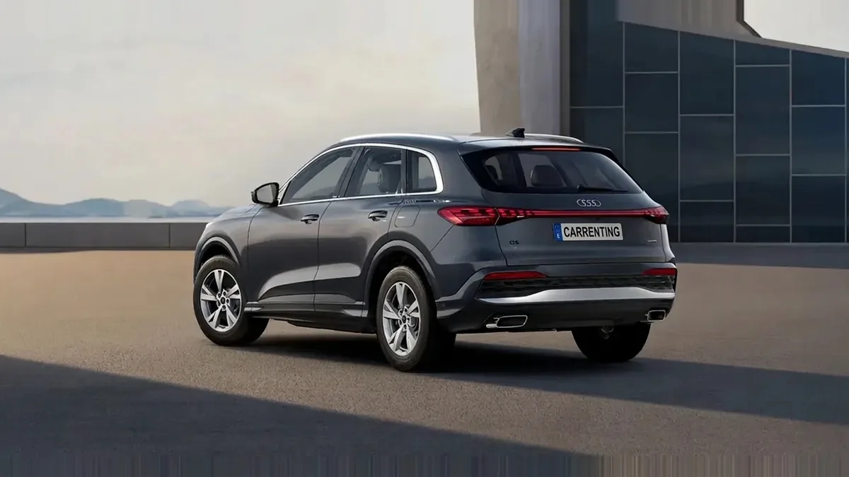 Audi Q5 Advanced e-hybrid quattro 220kW S tronic de renting para Burgos — Trasera