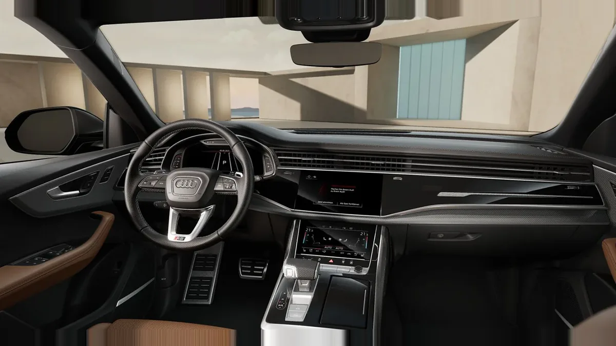 Audi RS Q8 441kW TipTronic de renting para Burgos — Delantera