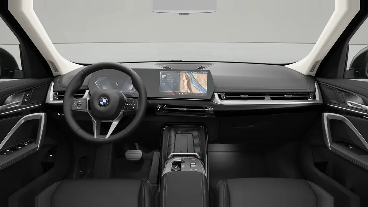 BMW X1 sDrive20d xLine 120kW de renting para Burgos — Delantera