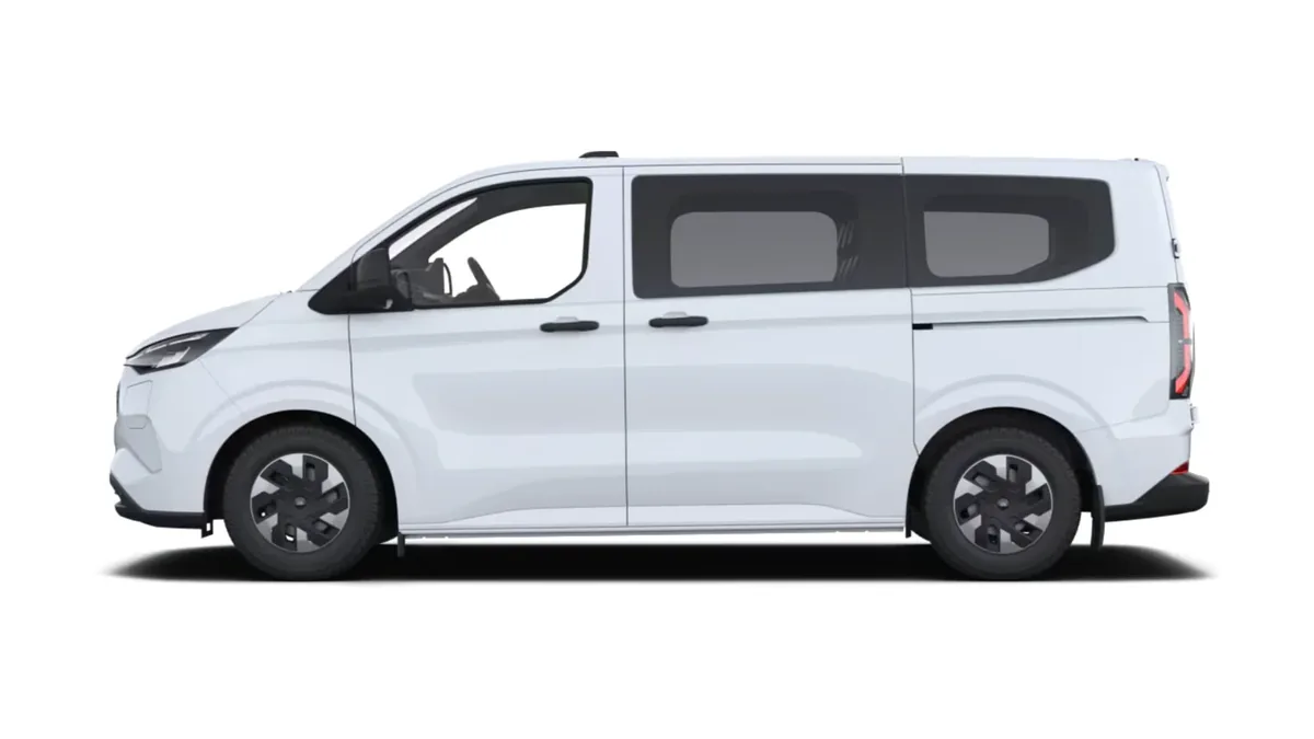 Ford TRANSIT CUSTOM  Kombi BEV 83kWh 100kW 340 L1 Trend de renting para Burgos — Lateral