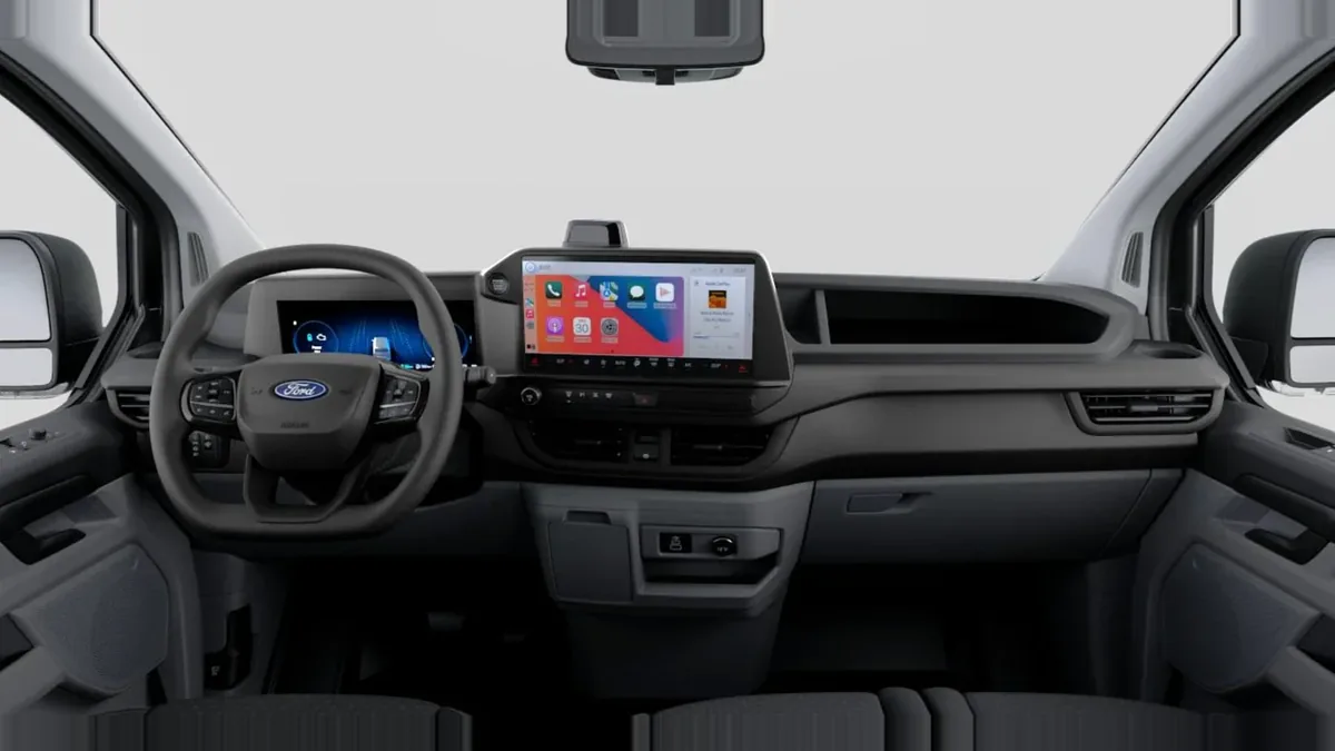 Ford TRANSIT Kombi 2.5 Duratec PHEV 171 340 L1 Trend de renting para Burgos — Interior