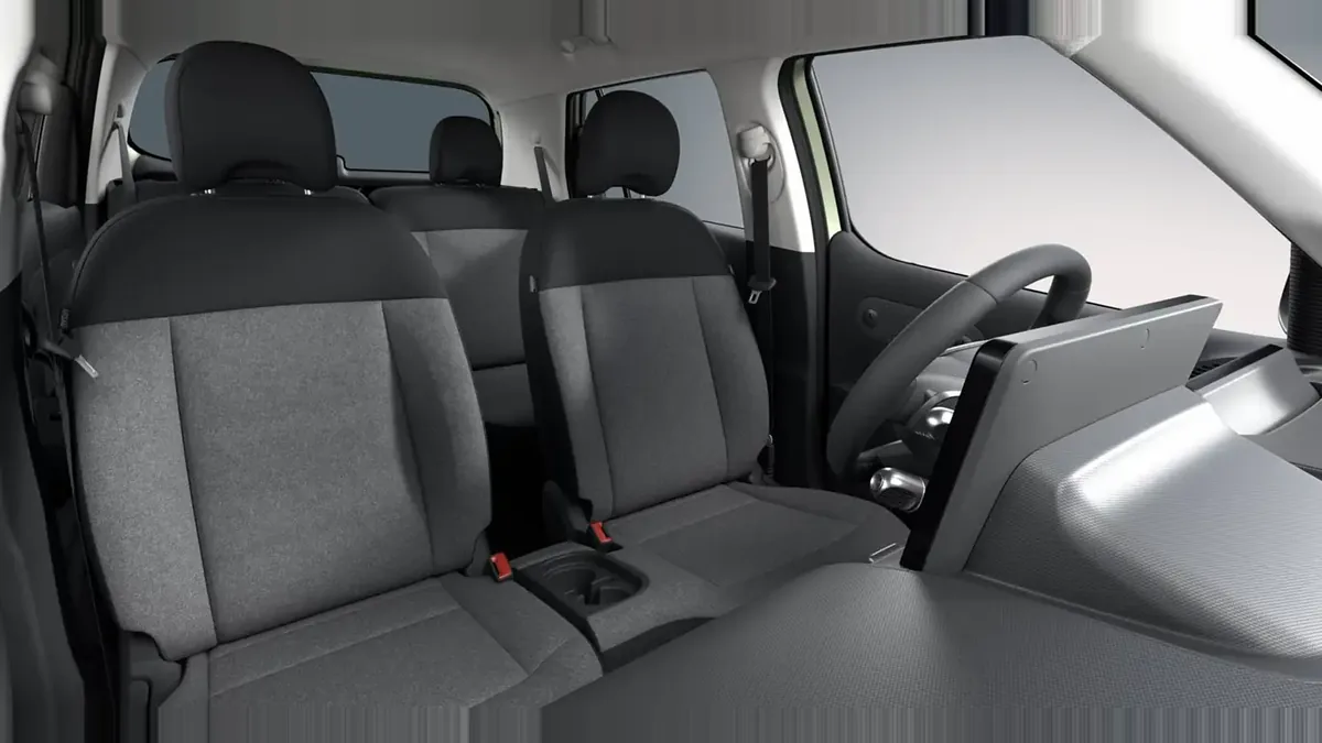 Hyundai Inster 97cv 42kWh Klass de renting para Burgos — vista 11