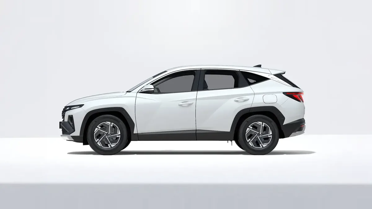 Hyundai Tucson FL 1.6T 239CV HEV AT Klass de renting para Burgos — Trasera
