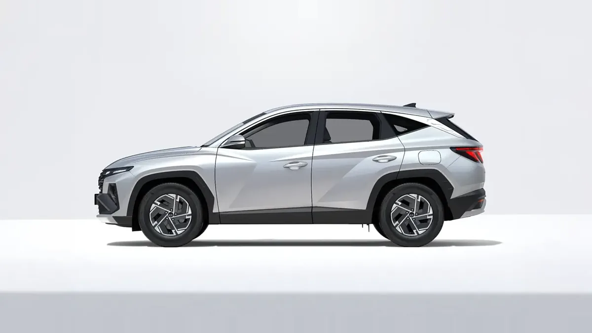 Hyundai Tucson FL 1.6T 239CV HEV AT Klass de renting para Burgos — vista 7