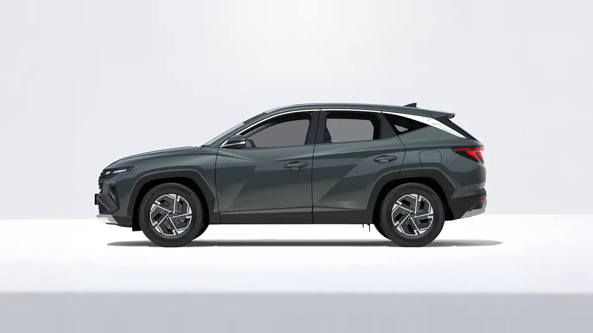 Hyundai Tucson FL 1.6T 239CV HEV AT Klass de renting para Burgos — vista 10