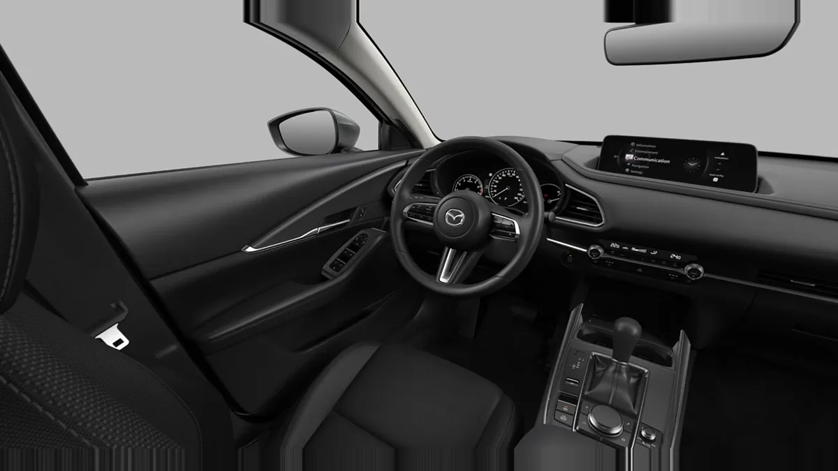 Mazda CX-30 e-SKYACT G MHEV Centre-Line de renting para Burgos — Delantera