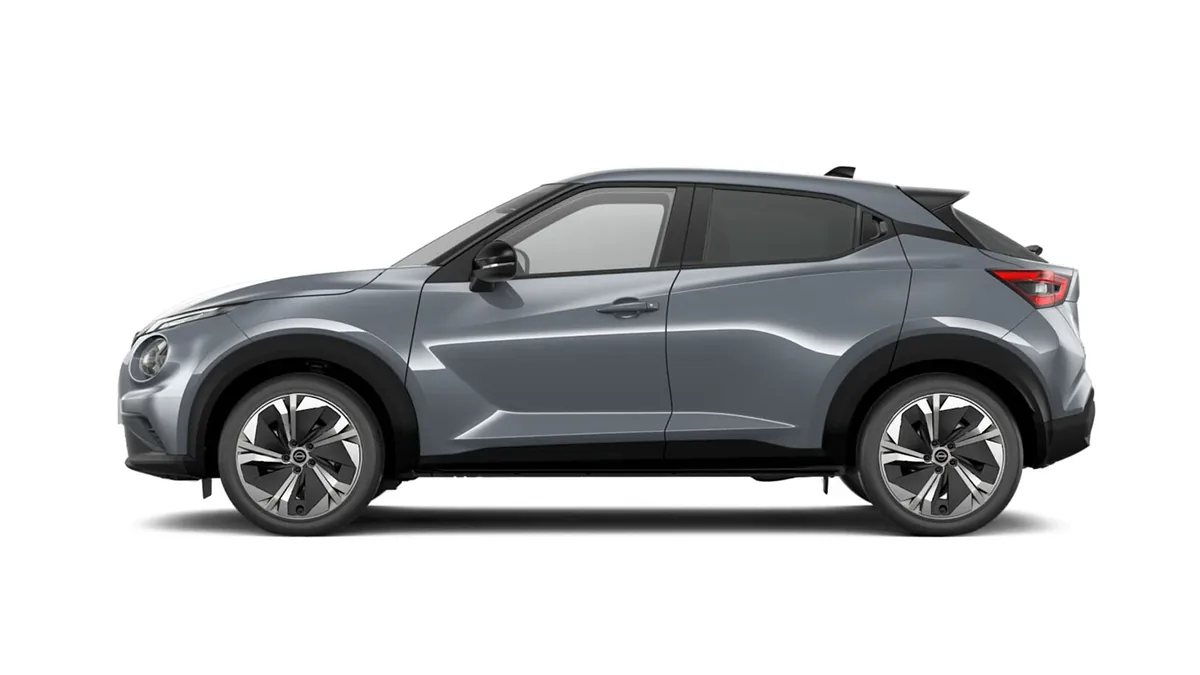 Nissan JUKE HYBRID N-CONNECTA 145CV AUT. de renting para Burgos — Lateral