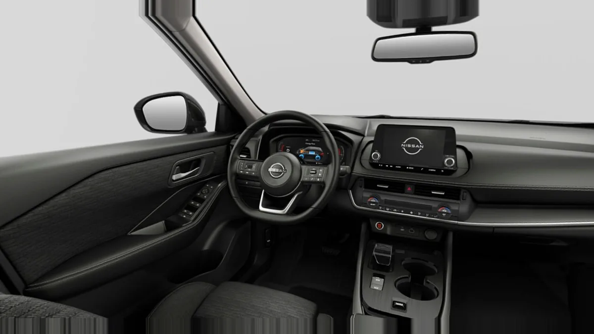 Nissan X-Trail 1.5 E-Power 204CV Acenta de renting para Burgos — Delantera