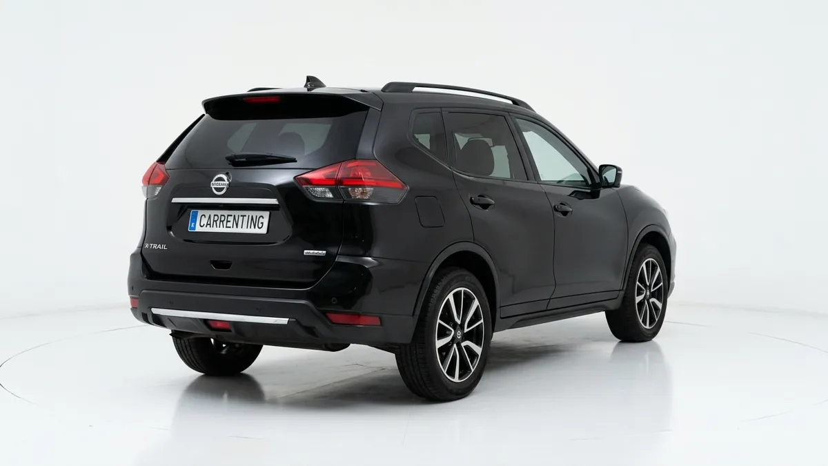 Nissan X-Trail 1.5 E-Power 204CV Acenta de renting para Burgos — Lateral