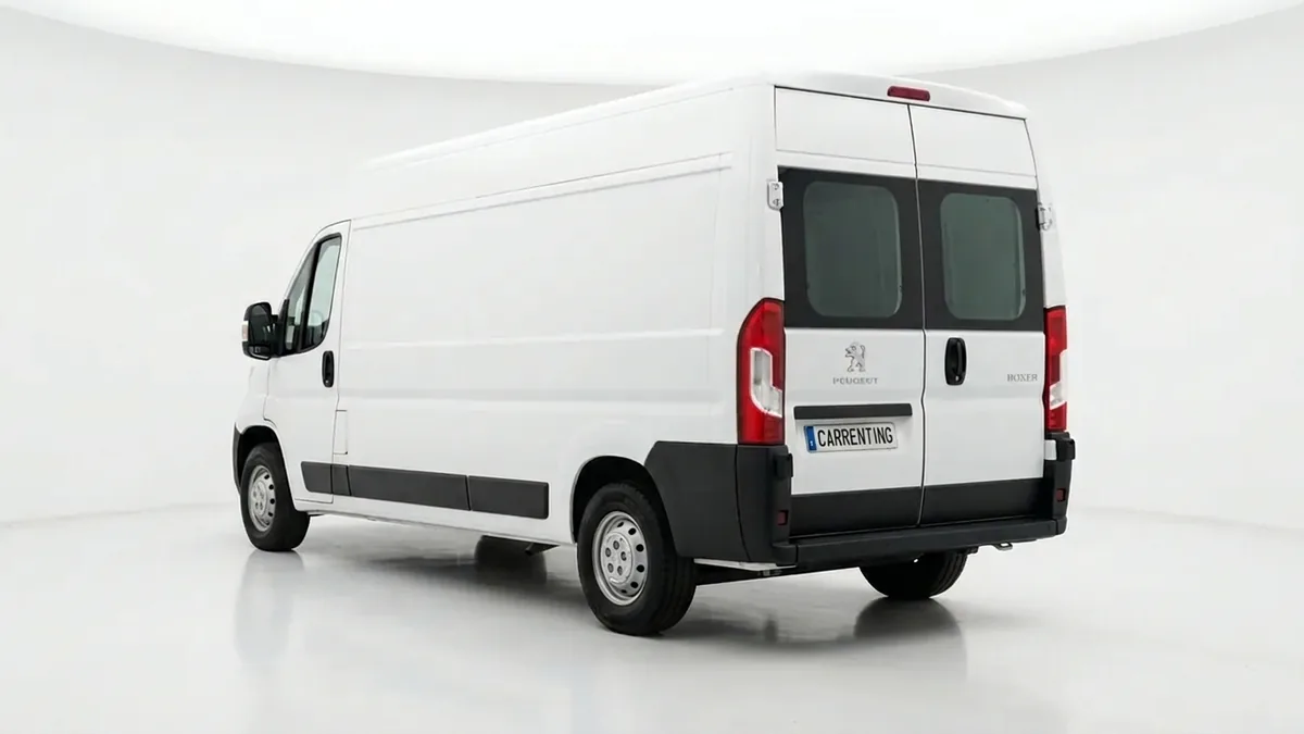 Peugeot Boxer 3.5 L2H2 BHDi S&S 6vel de renting para Burgos — Trasera