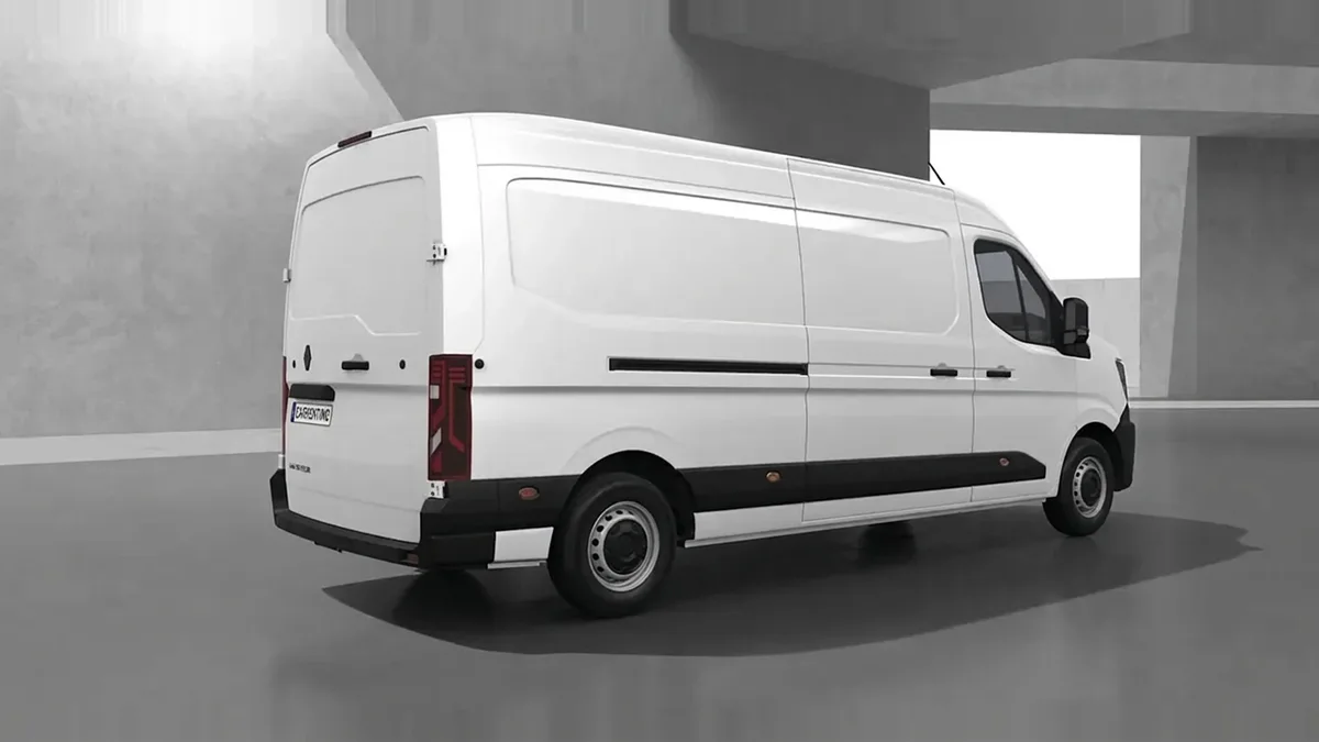 Renault Master L2H2 3500 Dci 130cv Furgon de renting para Burgos — Trasera