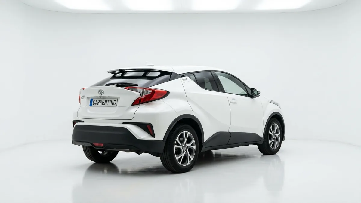 Toyota C-HR Advance Plug-in Hybrid 220 de renting para Burgos — Delantera