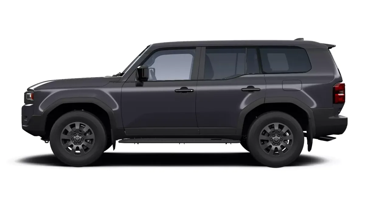 Toyota Land Cruiser 250 Hybrid 48V VX de renting para Burgos — Trasera