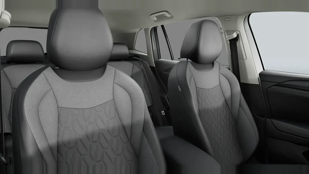 Volkswagen Tiguan "Más" 2.0 TDI DSG de renting para Burgos — vista 8